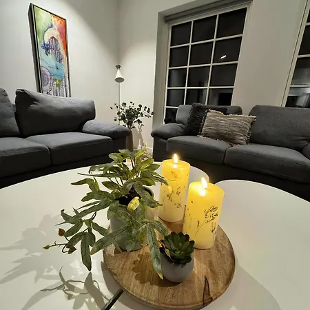 Bliss With Terrace And Space In