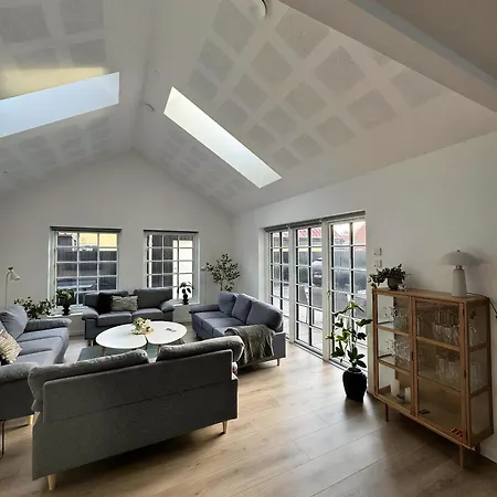 Bliss With Terrace And Space In Βίλα Σκάγκεν